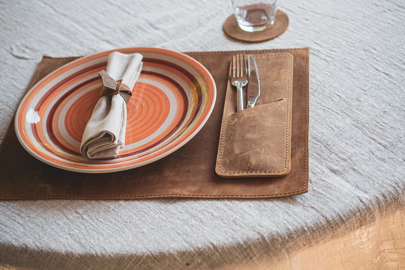 Sets de table en cuir artisanal 30 x 40 cm - Design moderne minimaliste