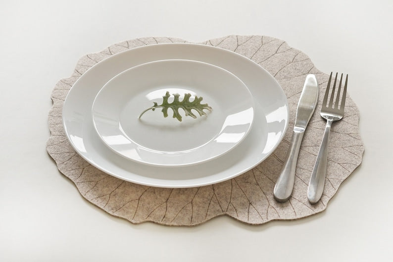 Feuille de lotus Set de table en feutre irrégulier, 4/6/8 pièces, pour table ronde, style minimaliste