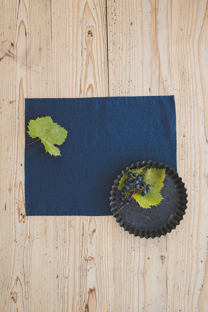 Sets de table en lin gris vert lavables naturels,  35x45 cm, faits main