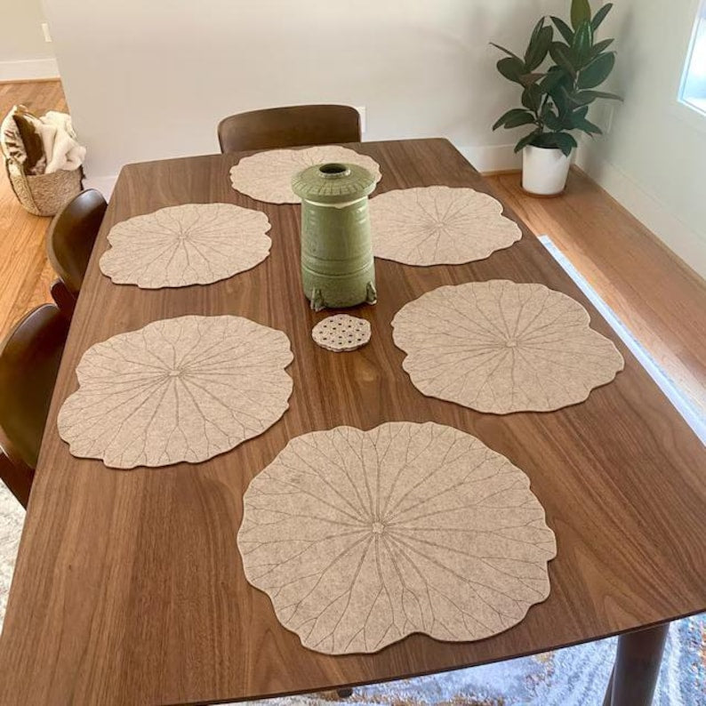 Feuille de lotus Set de table en feutre irrégulier, 4/6/8 pièces, pour table ronde, style minimaliste
